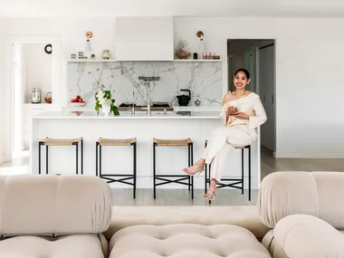 Minimalism takes centre stage in this modern Wainuiomata barn