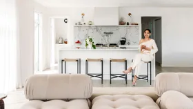 Minimalism takes centre stage in this modern Wainuiomata barn