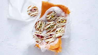 Halloween recipe: Mummy biscuits