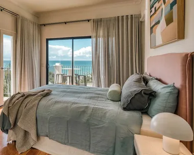 beachhouse airbnb with ocean views