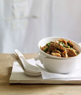 Fresh bean curd with dried shrimp and coriander