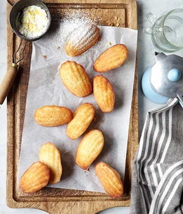 Madeleines with lemon sugar