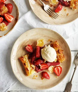 Rhubarb and ricotta tart