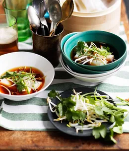 Fragrant broth with fresh rice noodle rolls