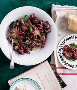 Braised octopus with oregano