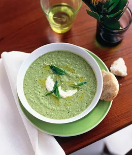Chilled pea, mint and lemon soup