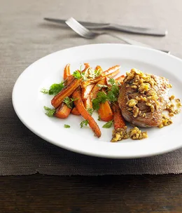 Duck breast with vinegar caramel dressing