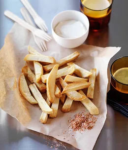 Chips with smoked cumin salt and aïoli