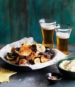 Homemade chips with India pale ale