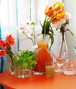 Blood-orange crush with ginger and mint syrup