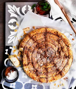 “The snake” (m’hanncha)