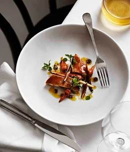 Chicken with carrots cooked in Sauternes