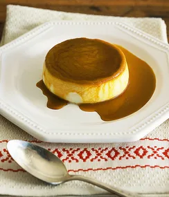 Caramel panna cotta