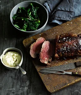 Quick roast beef with almond sauce