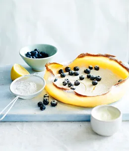 German pancake with lemon and sugar