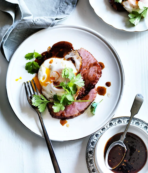 Ham steaks with fried egg and chilli tamarind sauce