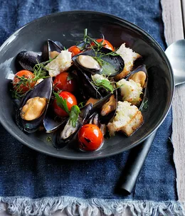 Wood-fired mussels, tomatoes and toasted sourdough bread