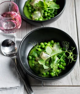 Grilled summer peas, mint and lardo