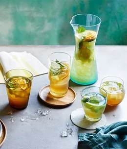 Pineapple, mint, ginger and lime crush