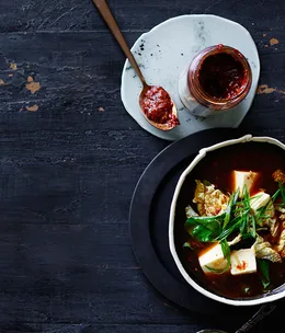 Quick meals with chilli bean paste