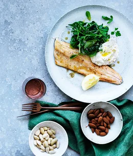 Quick meals with almonds