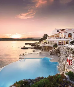 Hôtel du Cap-Eden-Roc is officially a palace