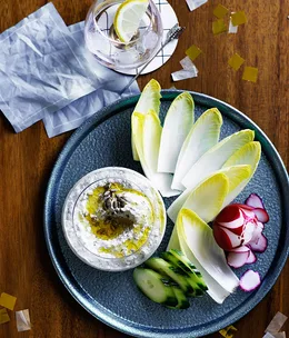 Sunflower-seed dip with crudités