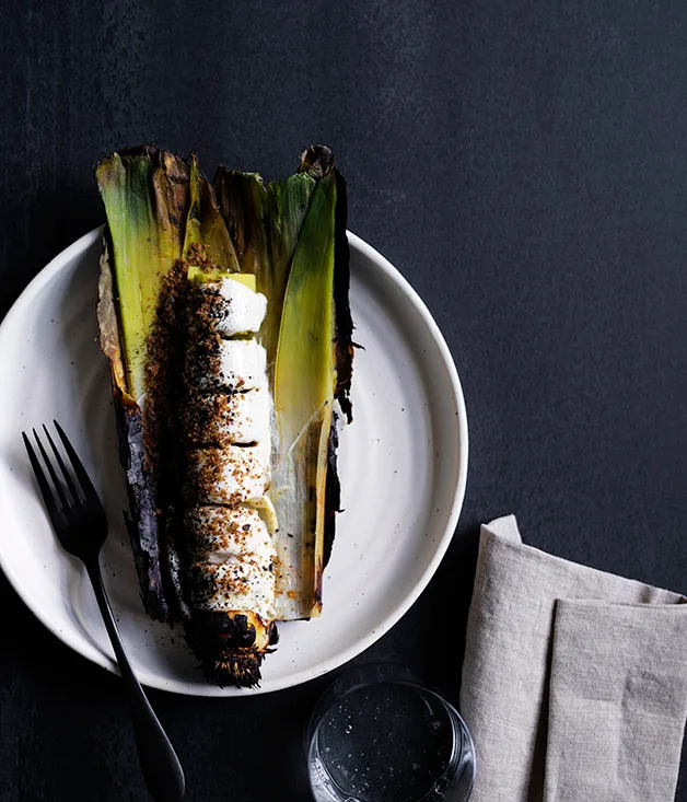 Burnt leeks with sesame seed sauce