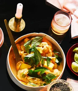 Moreton Bay bug curry with mango