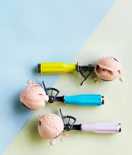 No-churn strawberry crème fraîche ice-cream