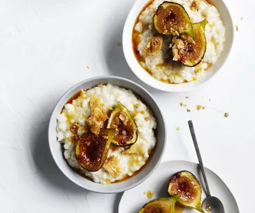 Chilled rice pudding with honeyed figs