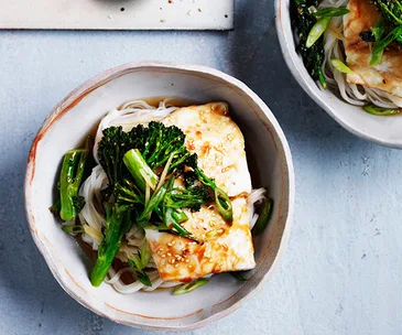 Roast fish with soy, noodles and broccolini