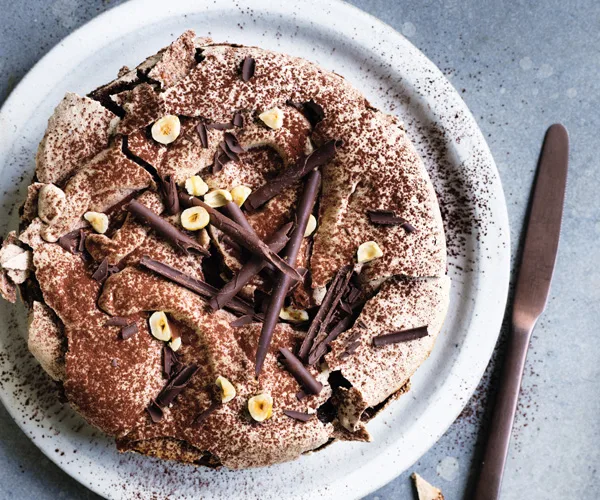 Chocolate-hazelnut meringue cake