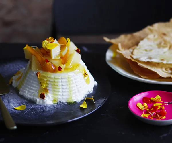 Ricotta with white poached quince and honey