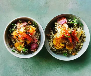 Tofu poke bowl with pickled carrot