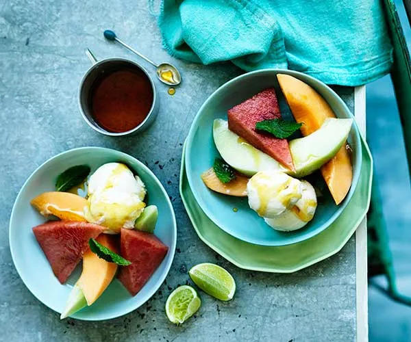 Melon and frozen yoghurt sundae with lime-vanilla caramel