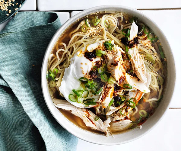 Chicken and egg noodle soup with ginger and chilli