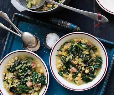 Chicken stock (brodo di pollo)