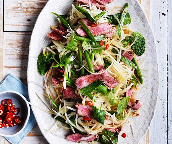 Seared beef and green papaya salad