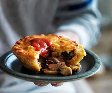 Beef, bacon and mushroom pies