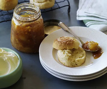 Easy scones with jam and cream