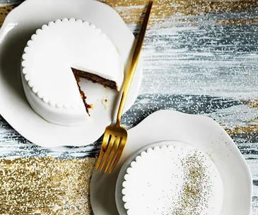 Pineapple-rum fruitcakes