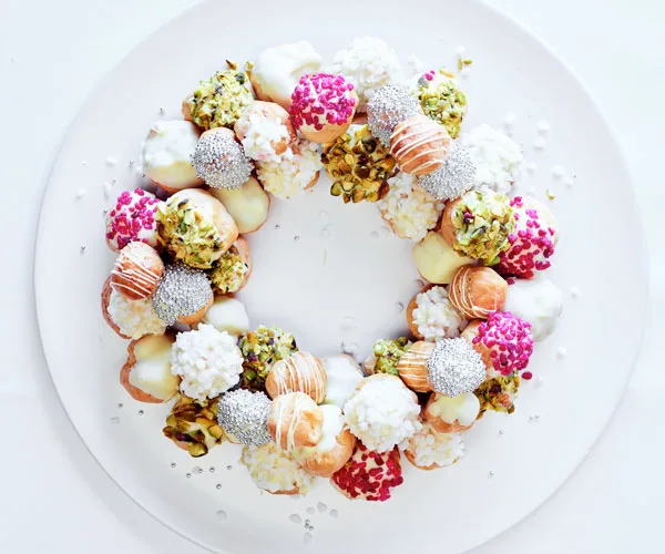 Lauren Eldridge's white chocolate and pistachio profiterole wreath