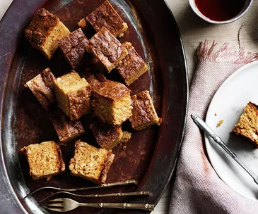 O Tama Carey's love cake recipe