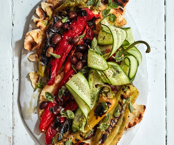 Grilled peppers and flatbread salad