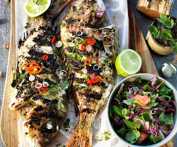 Red cabbage, jicama and citrus