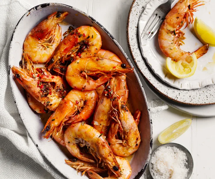 Chilli-rosemary prawns with butter