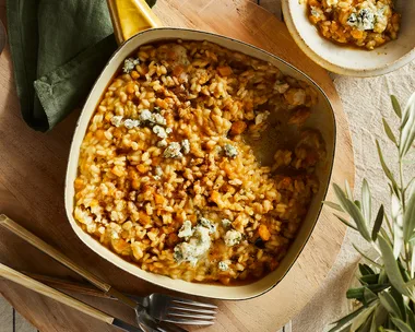 Farro risotto with mushrooms, leek and parmesan