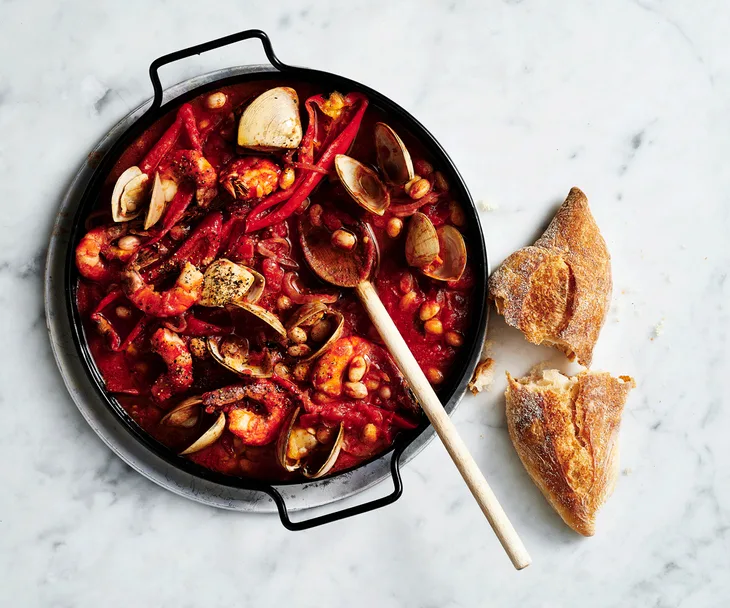 Prawns and clams baked in tomato and chilli