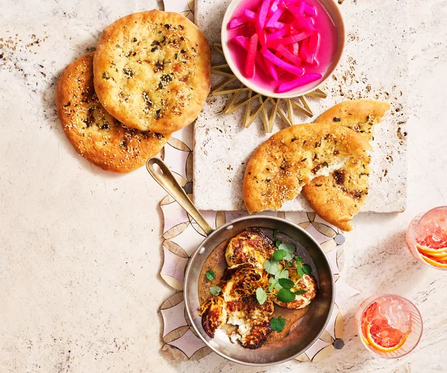 za'atar-flatbread-haloumi-and-pickles